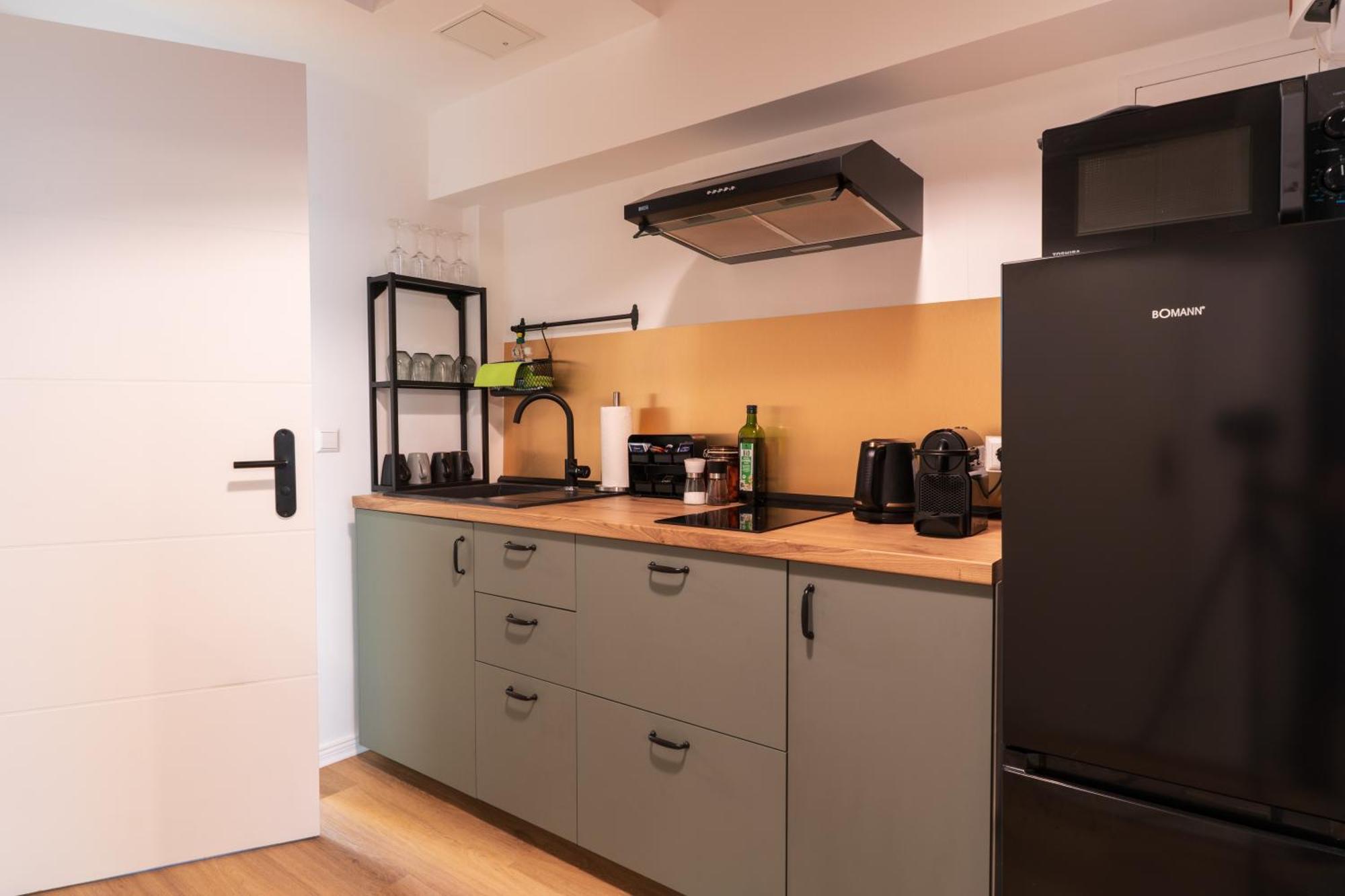 Apartment Helle Am Mehringdamm - Stylisch Und Zentral